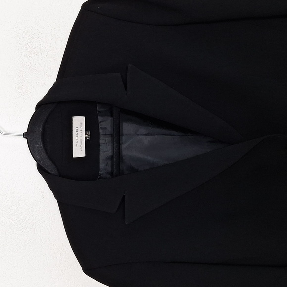 Tahari Vintage Quiet Luxury Black Classic Padded Shoulder Tailored Blazer Sz. 12 - Picture 2 of 11